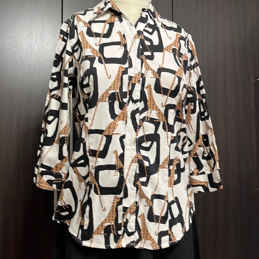 Peck & Peck Button Down Blouse